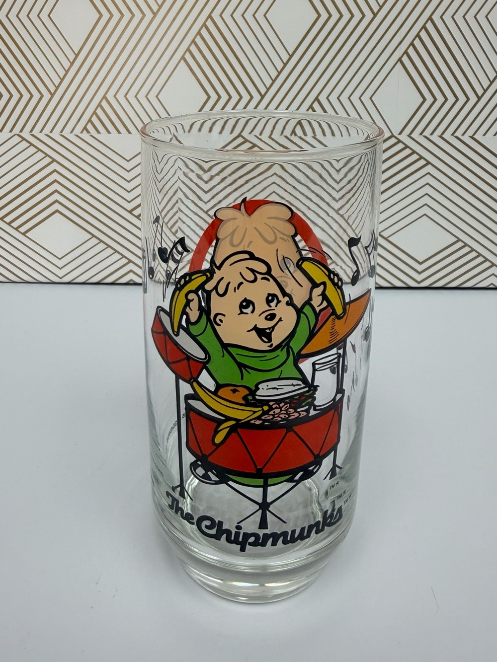 Vintage 1985 Alvin & The Chipmunks Theodore Playing the drums Water Glass Retro